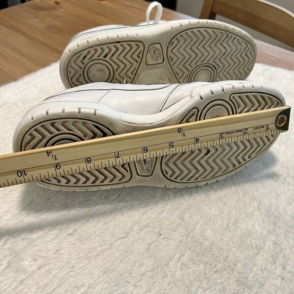 Nike 20 Twenty Women’s Low Top White Sneakers Shoes yr 2005 Size 8.5 - Picture 10 of 12